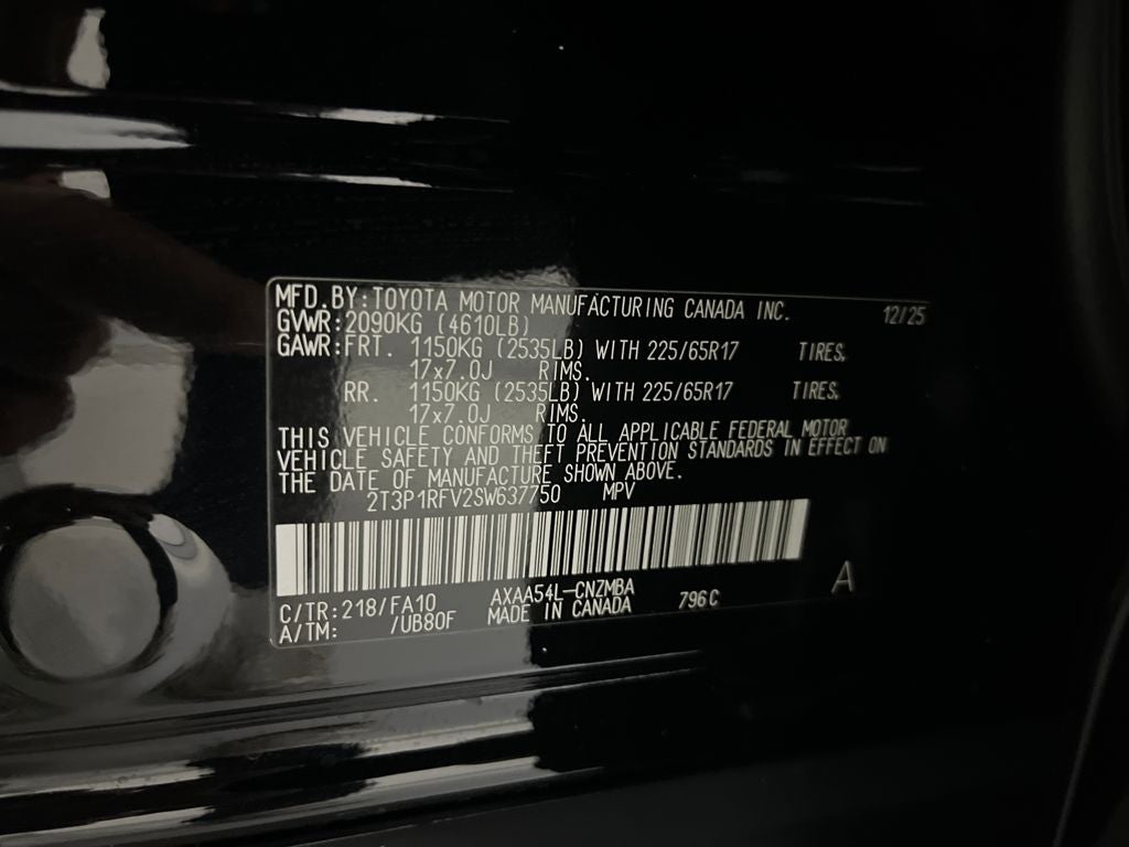 2025 Toyota RAV4 XLE