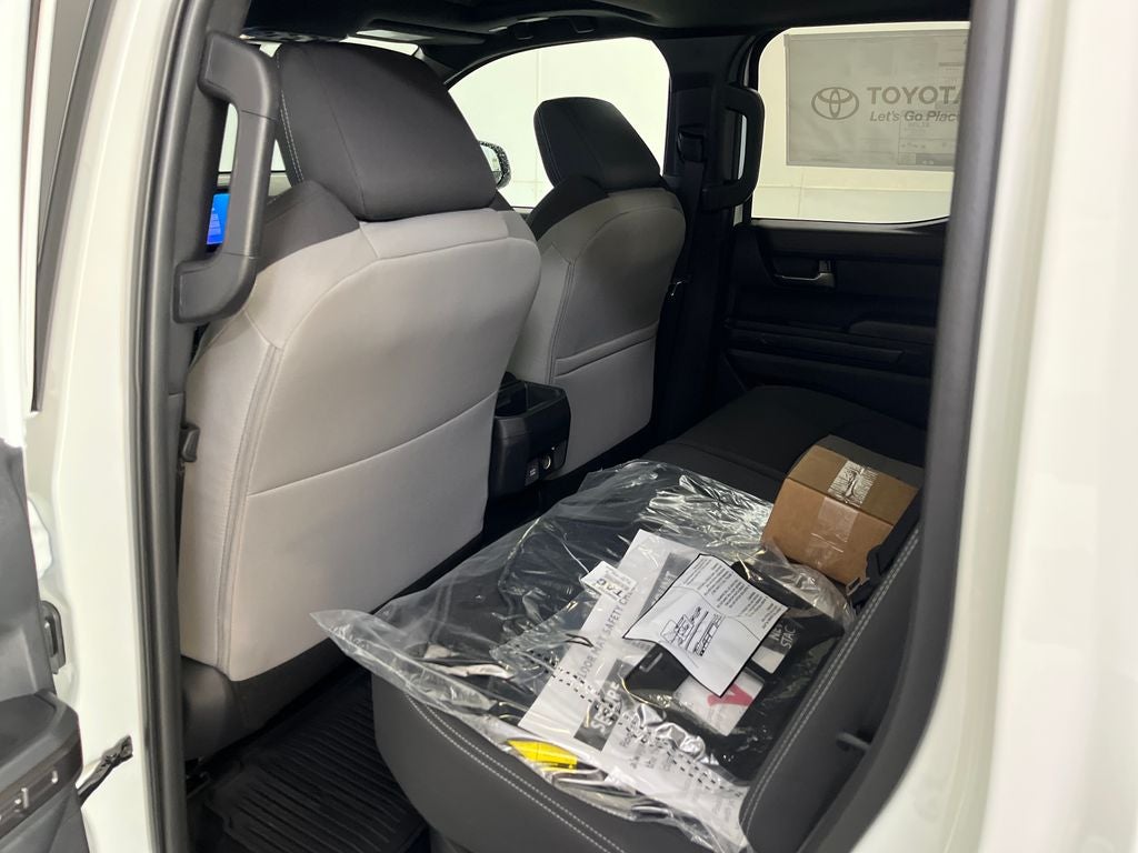 2026 Toyota Tacoma i-FORCE MAX TRD Off-Road i-FORCE MAX