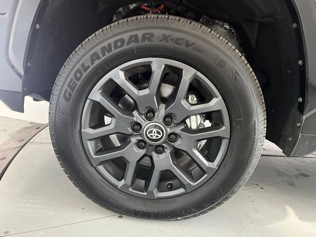2026 Toyota Tundra i-FORCE MAX Platinum i-FORCE MAX