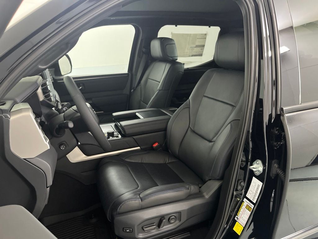 2026 Toyota Tundra i-FORCE MAX Platinum i-FORCE MAX