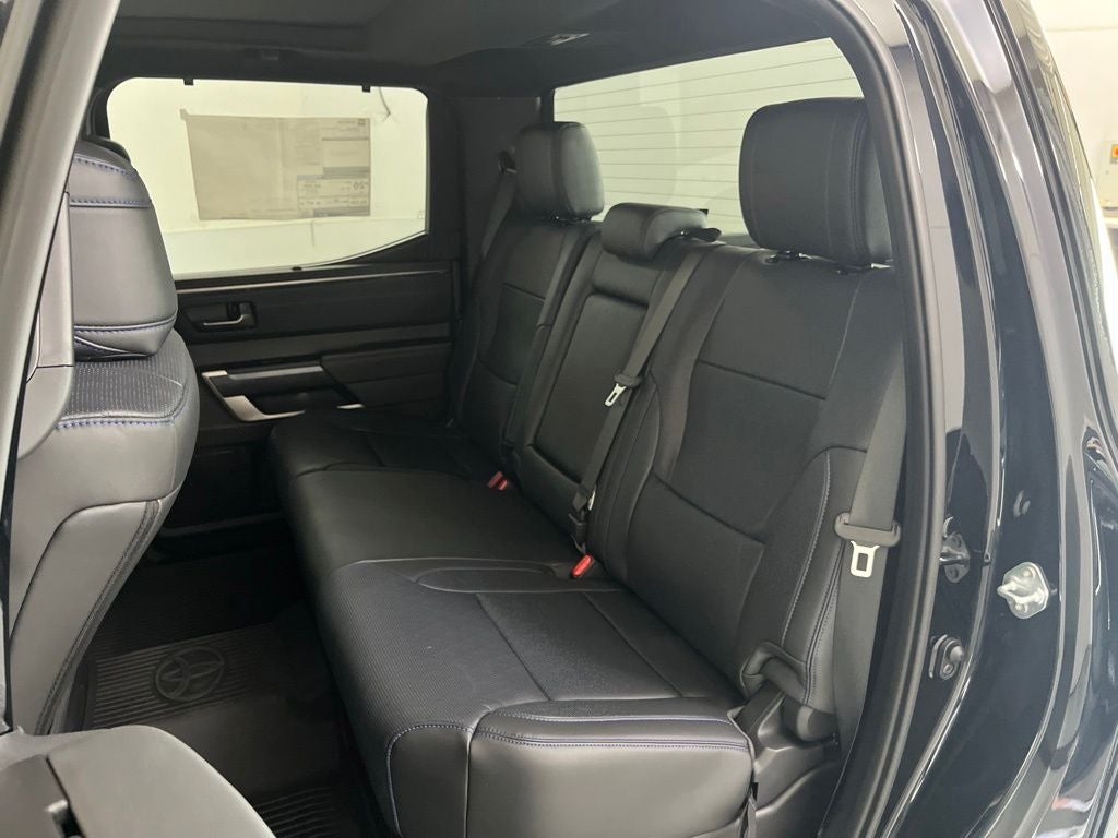 2026 Toyota Tundra i-FORCE MAX Platinum i-FORCE MAX