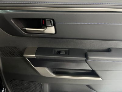 2026 Toyota Tundra i-FORCE MAX Platinum i-FORCE MAX