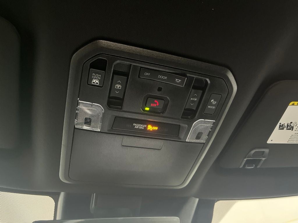 2026 Toyota Tundra i-FORCE MAX Platinum i-FORCE MAX