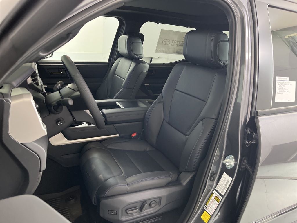 2026 Toyota Tundra i-FORCE MAX Platinum i-FORCE MAX