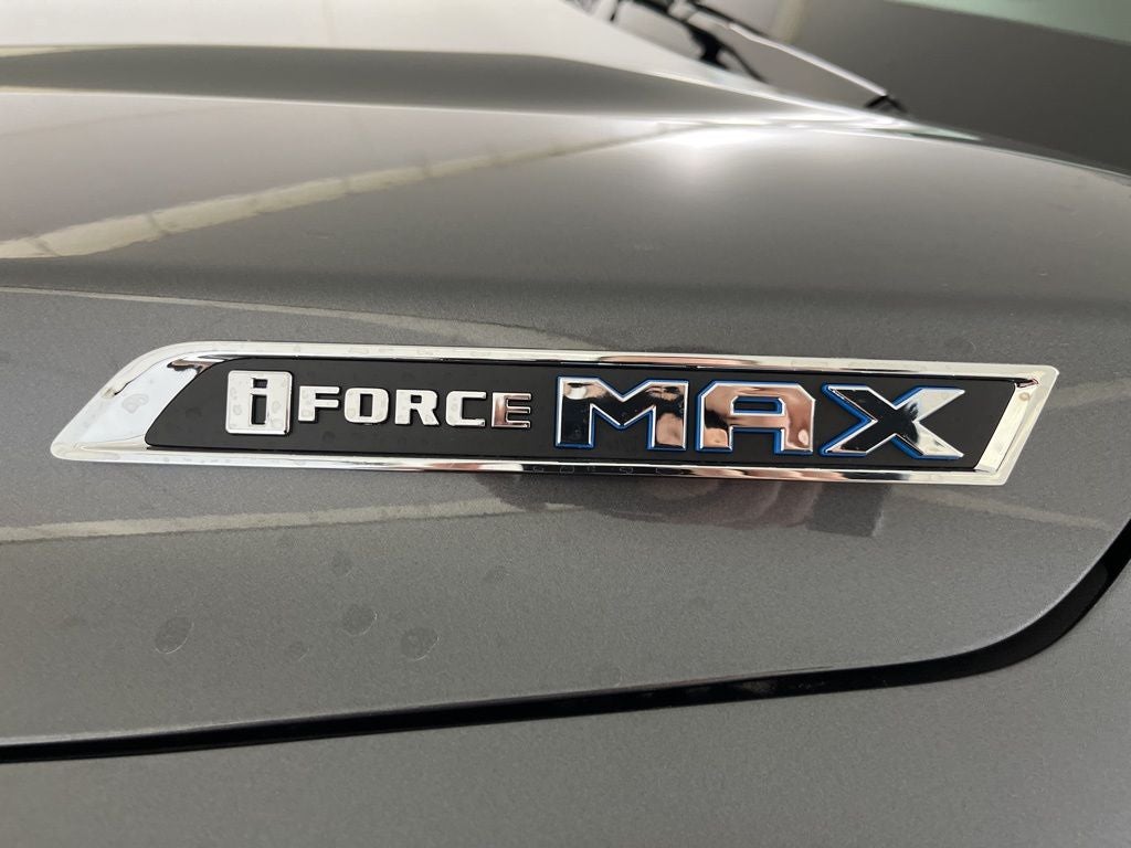 2026 Toyota Tundra i-FORCE MAX Platinum i-FORCE MAX
