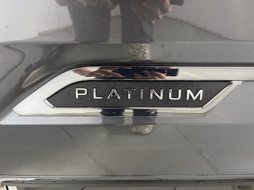 2026 Toyota Tundra i-FORCE MAX Platinum i-FORCE MAX