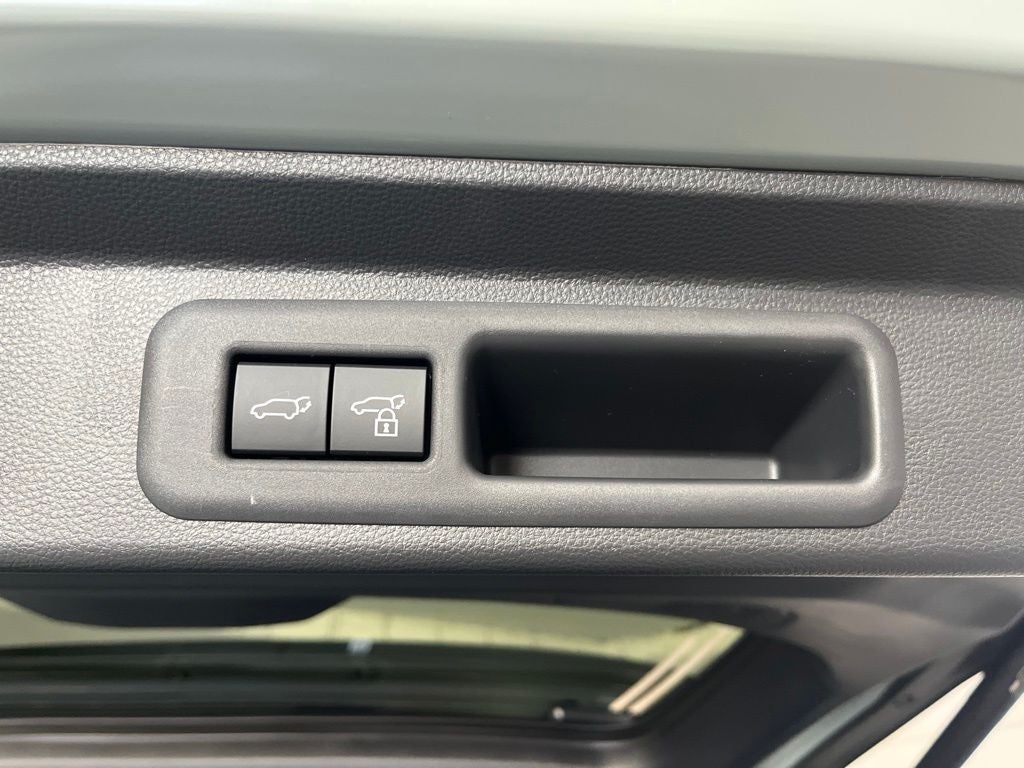 2026 Toyota Sequoia SR5