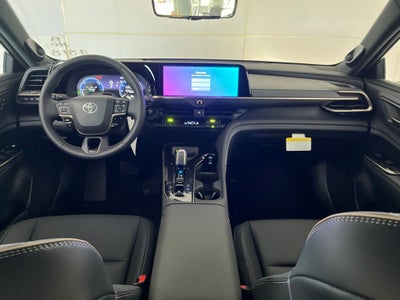 2026 Toyota Toyota Crown Signia Limited