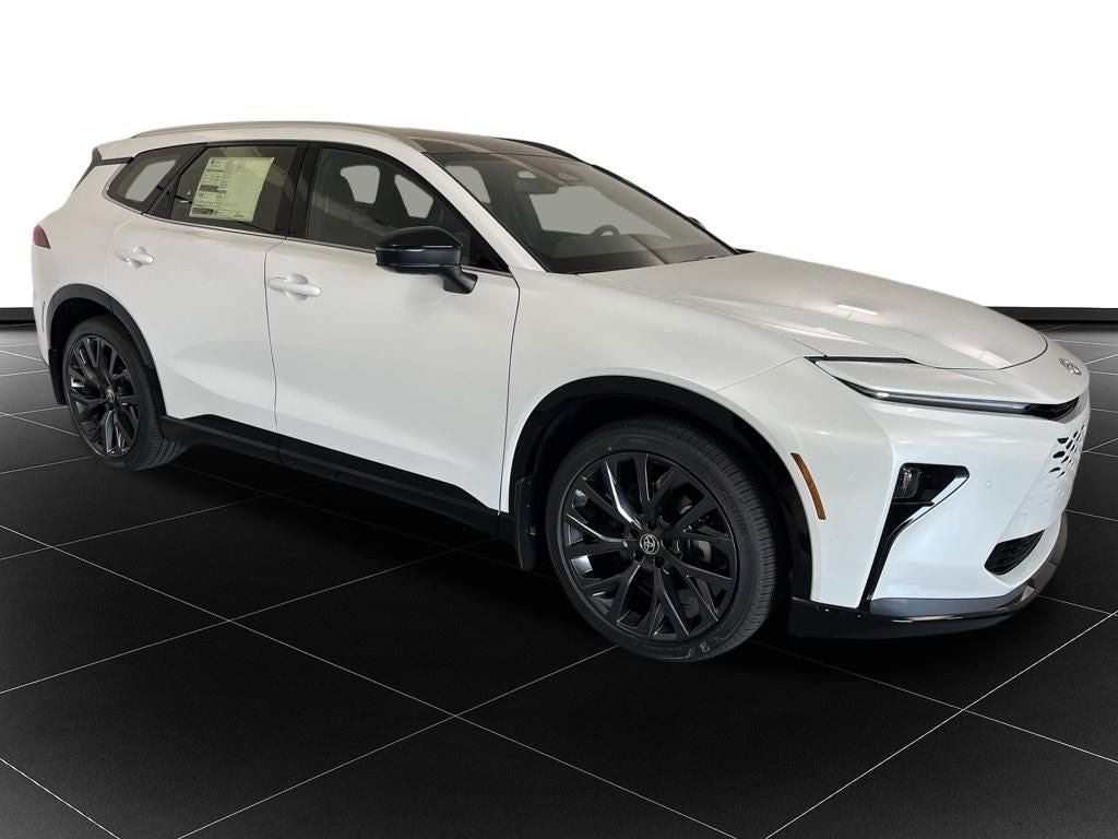2026 Toyota Toyota Crown Signia Limited