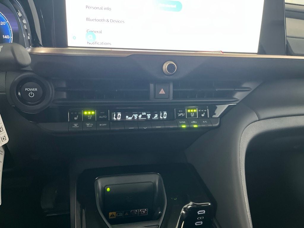 2026 Toyota Toyota Crown Signia Limited