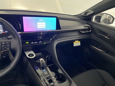 2026 Toyota Crown Signia Limited