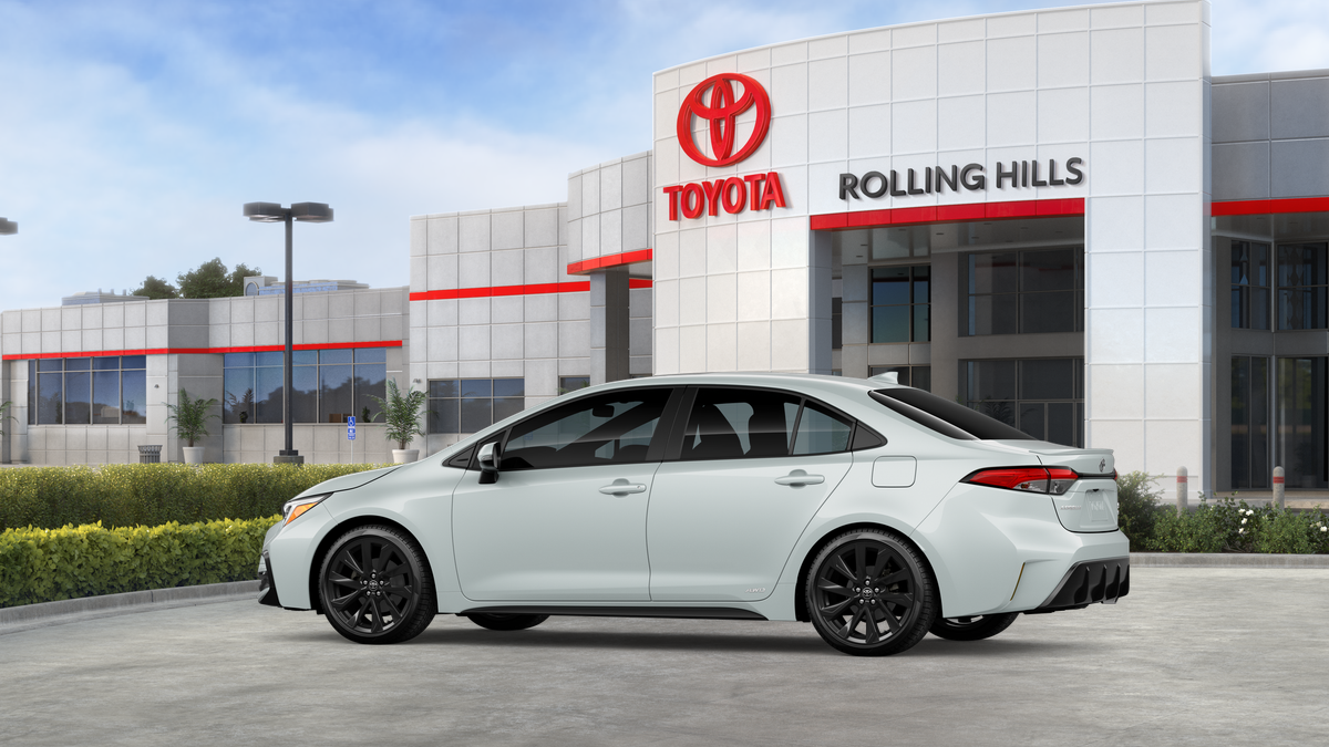 2027 Toyota Corolla Hybrid Hybrid SE