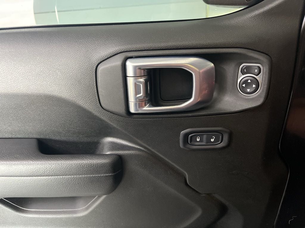 2022 Jeep Wrangler Unlimited Willys