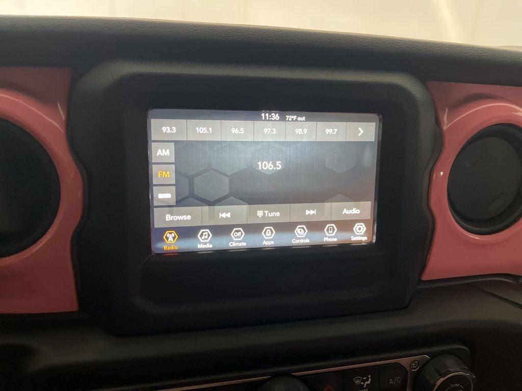 2022 Jeep Wrangler Unlimited Willys