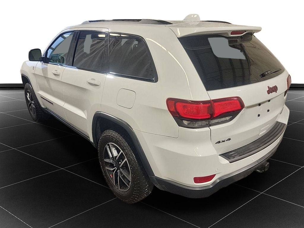 Used 2020 Jeep Cherokee Trailhawk with VIN 1C4PJMBN5LD537830 for sale in Kansas City