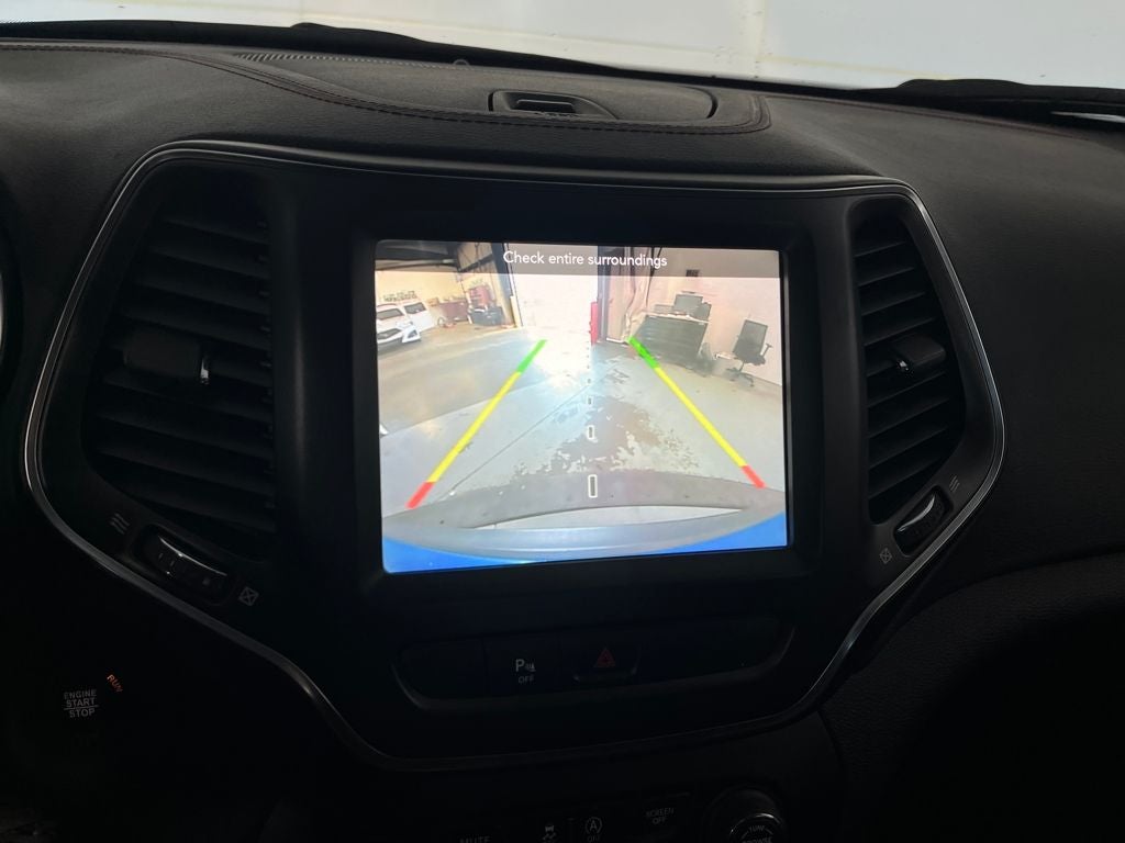 2020 Jeep Cherokee Trailhawk