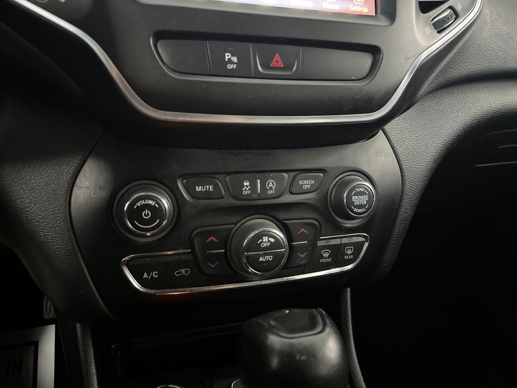 2020 Jeep Cherokee Trailhawk