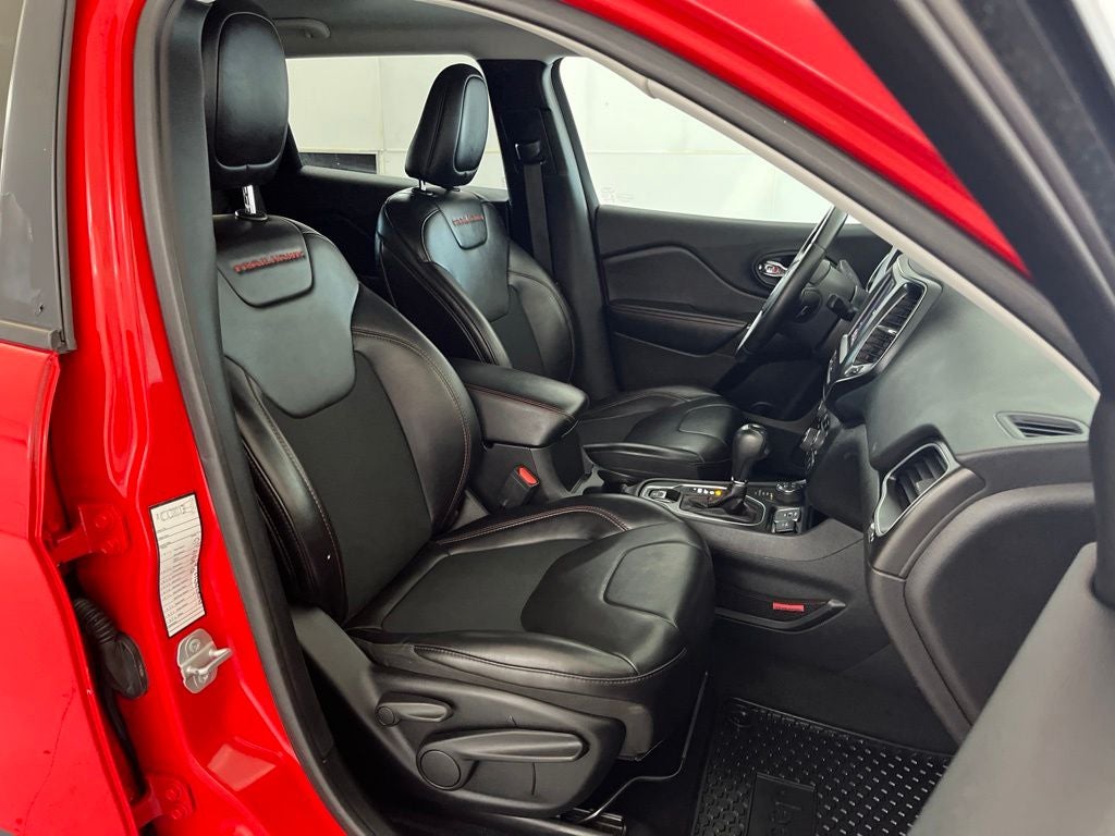 2019 Jeep Cherokee Trailhawk