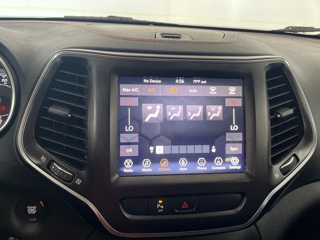 2019 Jeep Cherokee Trailhawk
