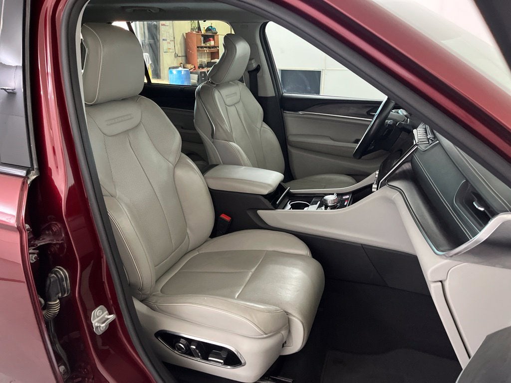 2021 Jeep Grand Cherokee L Overland