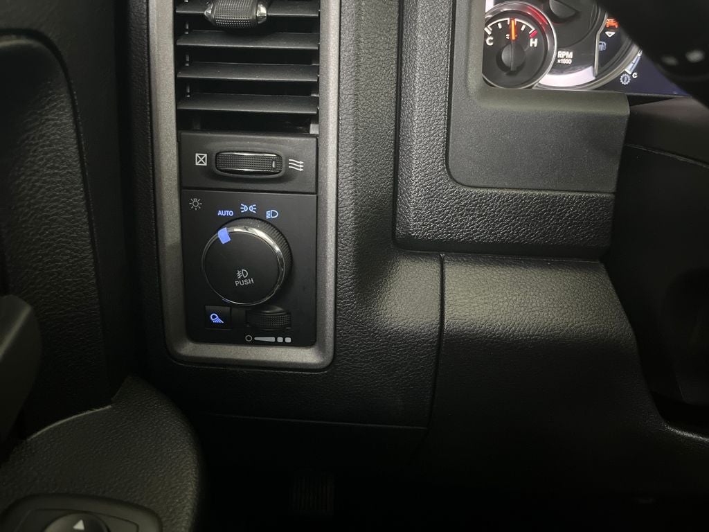 2021 RAM 1500 Classic Express