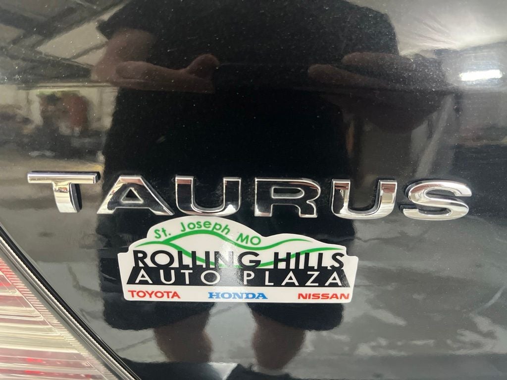 2009 Ford Taurus SEL