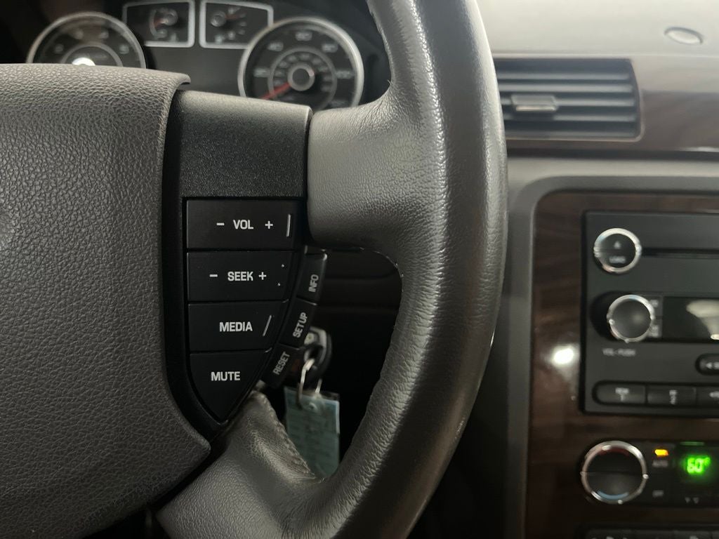 2009 Ford Taurus SEL