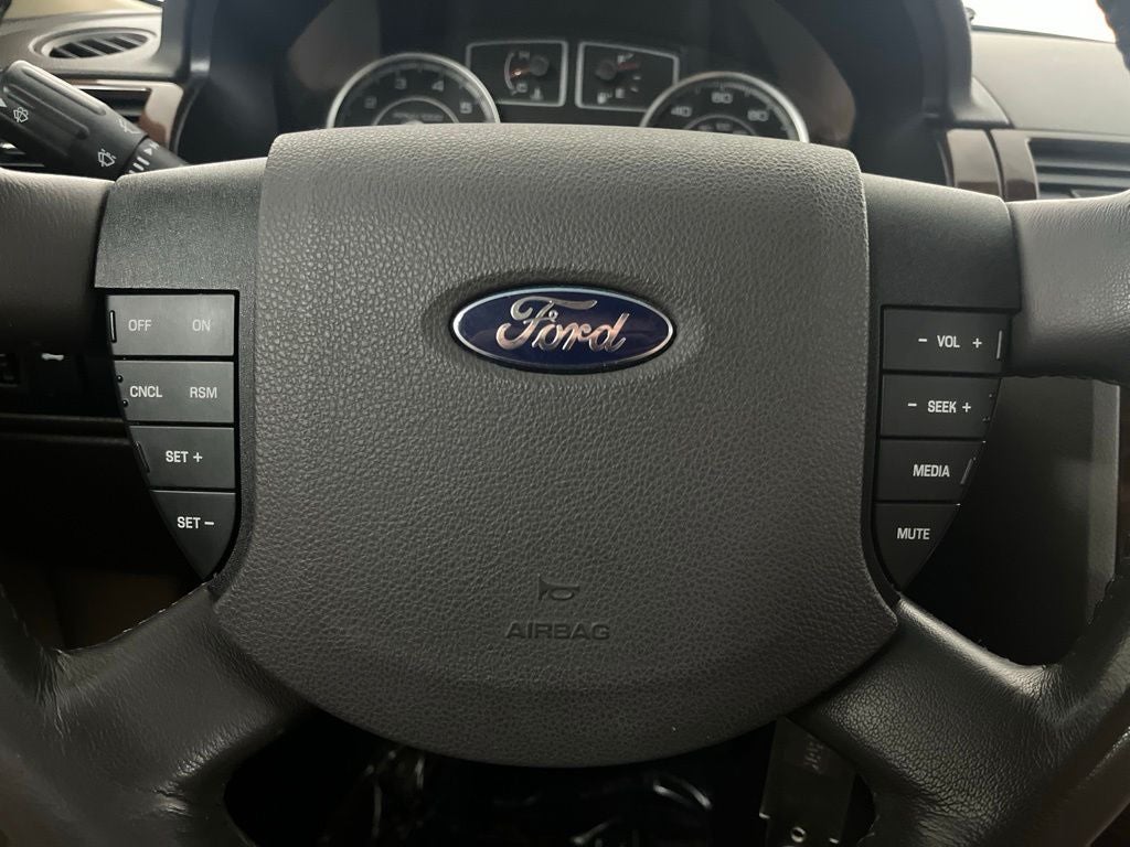 2009 Ford Taurus SEL