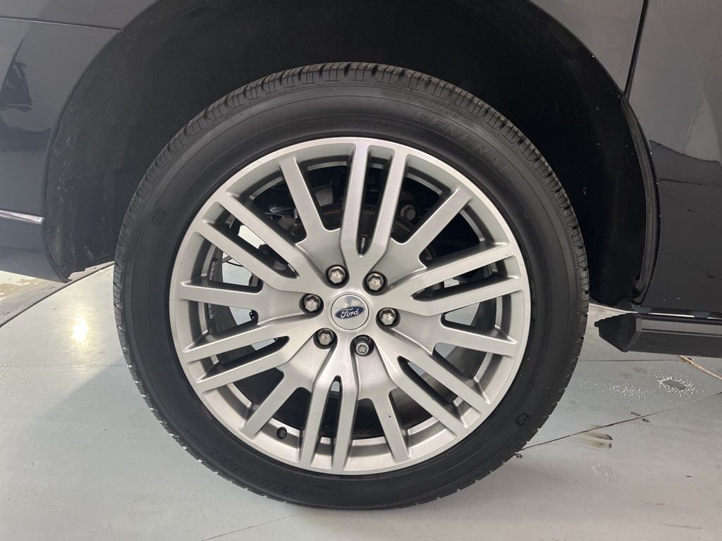 2023 Ford Expedition MAX Platinum - Photo 16