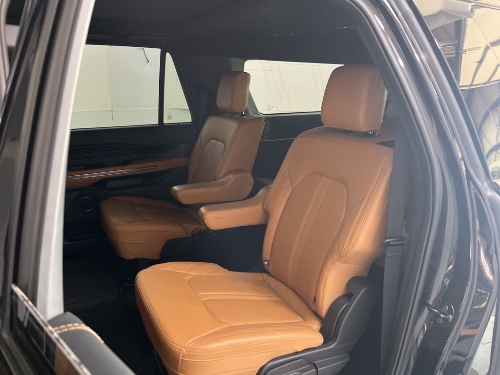 2023 Ford Expedition MAX Platinum - Photo 19