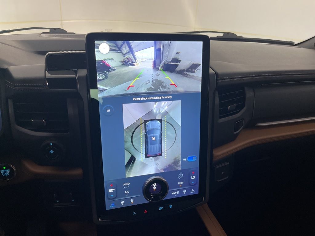 2023 Ford Expedition Max Platinum