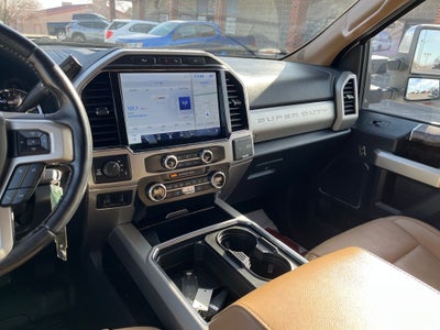 2022 Ford F-250SD Lariat