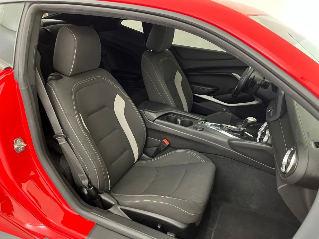 2022 Chevrolet Camaro 1LT