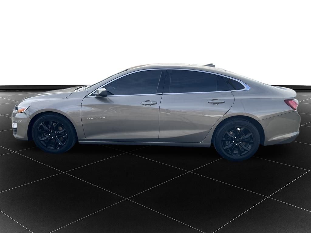 Used 2020 Chevrolet Malibu 1LT with VIN 1G1ZD5ST8LF031166 for sale in Kansas City