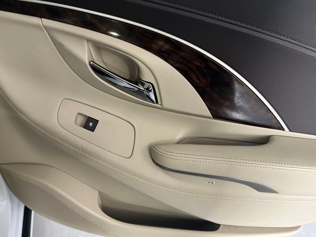 2016 Buick LaCrosse Leather Group