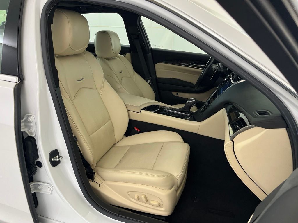 2017 Cadillac CTS 2.0L Turbo Luxury