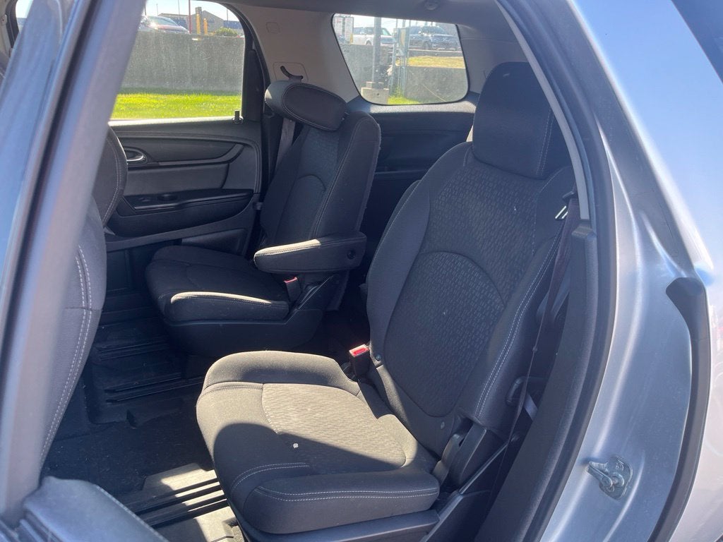 2015 GMC Acadia SLE-2