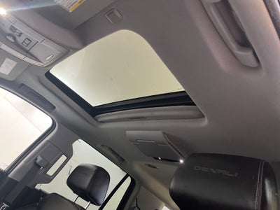 2016 GMC Yukon Denali