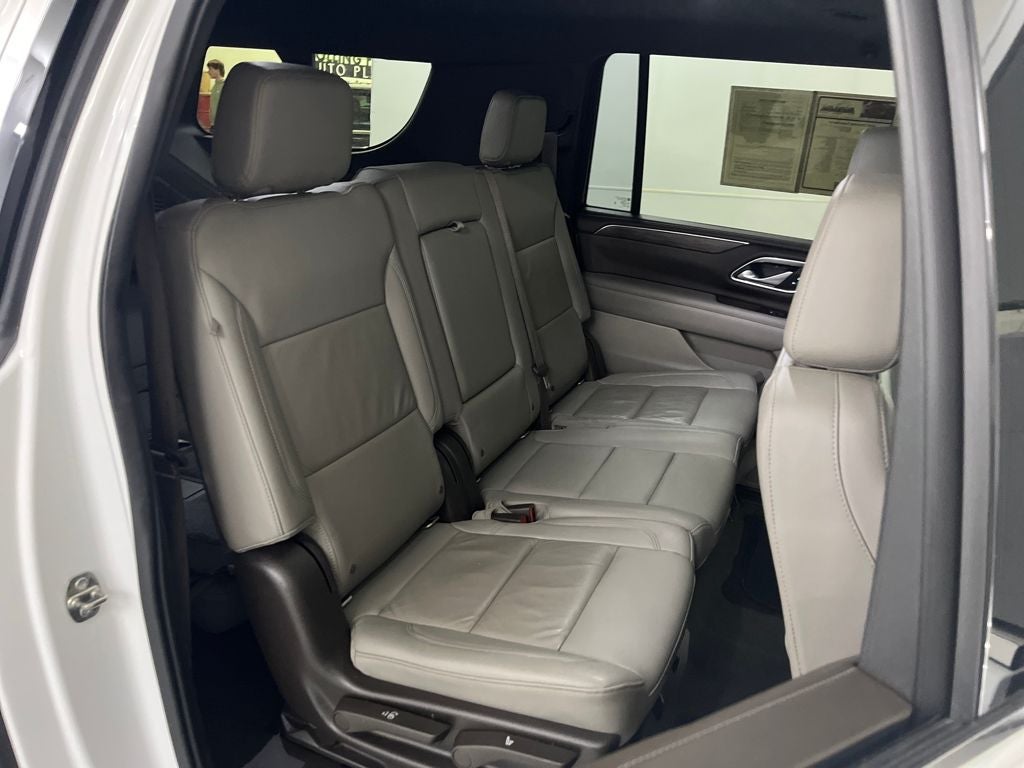2021 Chevrolet Suburban LT