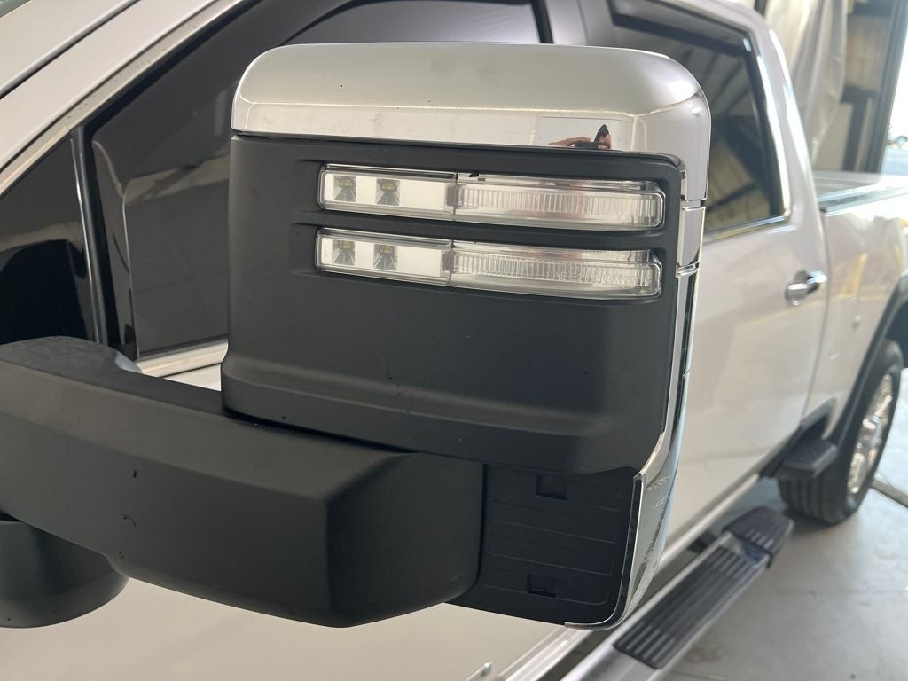 2023 GMC Sierra 2500HD Denali