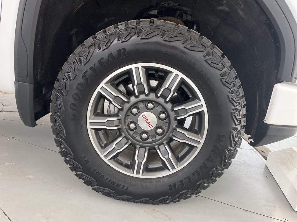 2025 GMC Sierra 1500 AT4