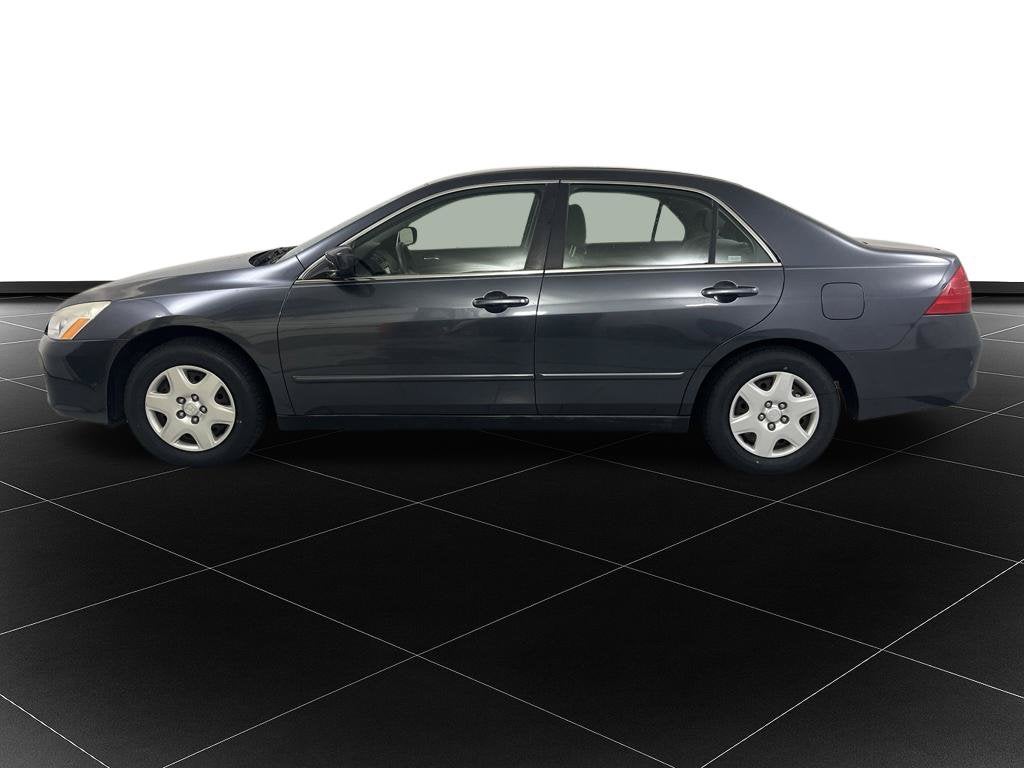 Used 2007 Honda Accord LX with VIN 1HGCM56477A222176 for sale in Kansas City