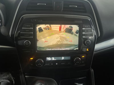 2022 Nissan Maxima SV