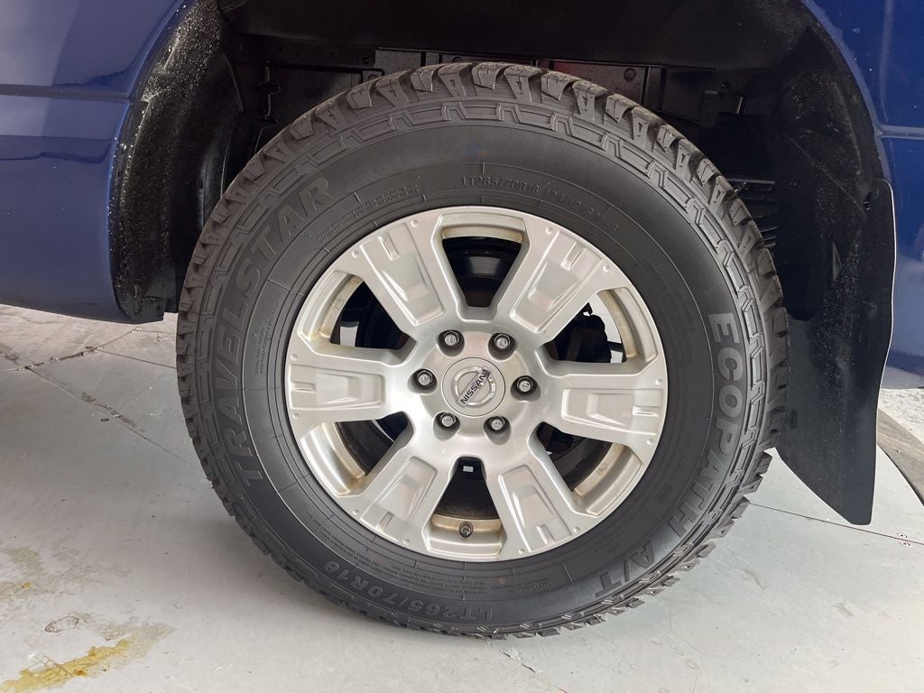 2017 Nissan Titan SV