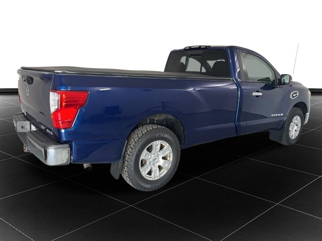 2017 Nissan Titan SV