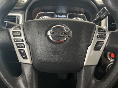 2017 Nissan Titan SV