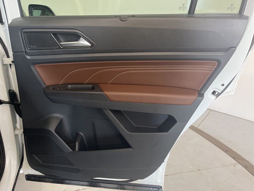 2023 Volkswagen Atlas SEL Premium R-Line - Photo 31