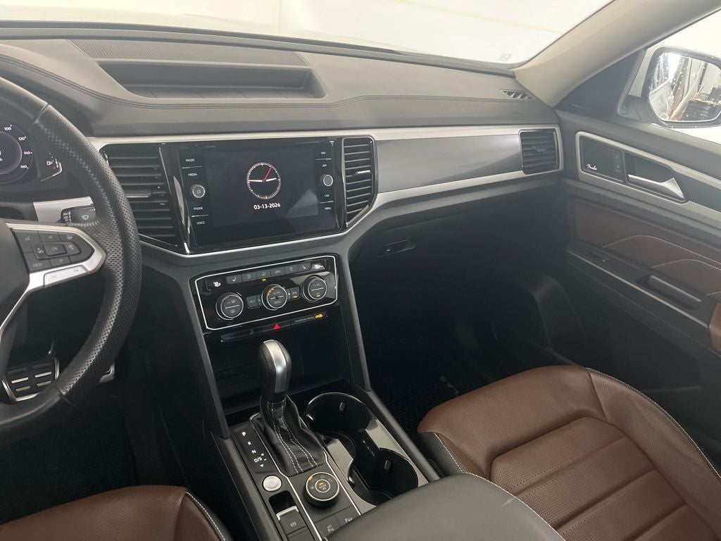 2023 Volkswagen Atlas SEL Premium R-Line - Photo 36