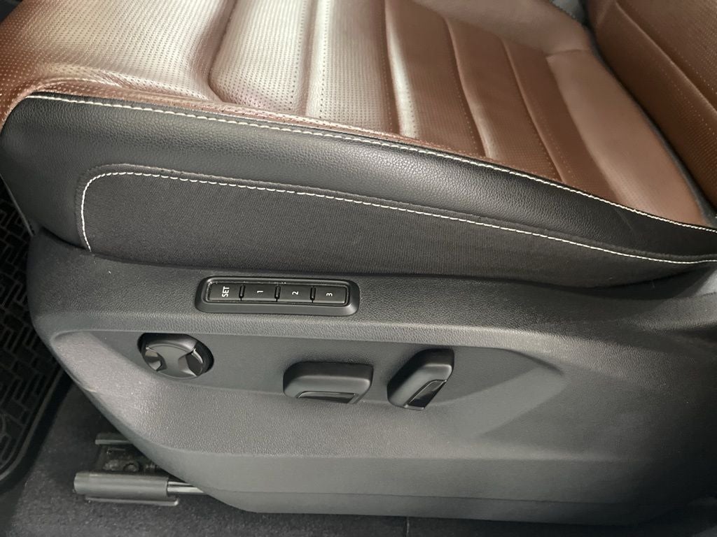2023 Volkswagen Atlas SEL Premium R-Line - Photo 58