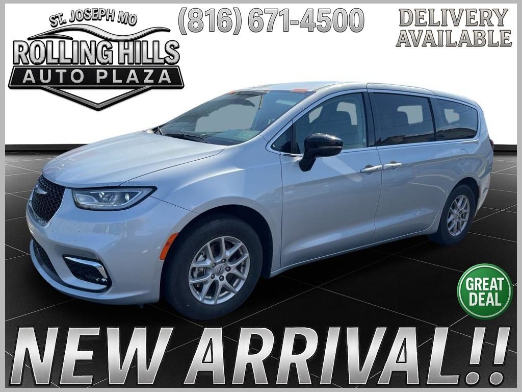 2024 Chrysler Pacifica's photo